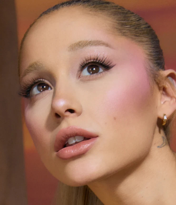 R.E.M Hypernova Satin Matte Blush